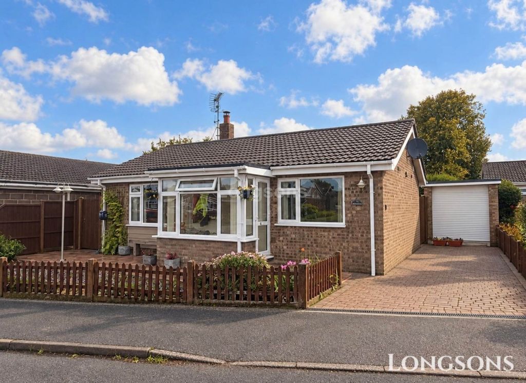 Property photo 1 of 16