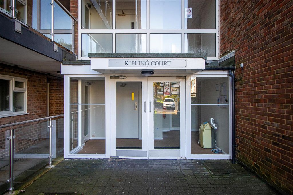 Additional image 12 of 3 bed flat for saleKipling Court, Haywards Heath RH16
