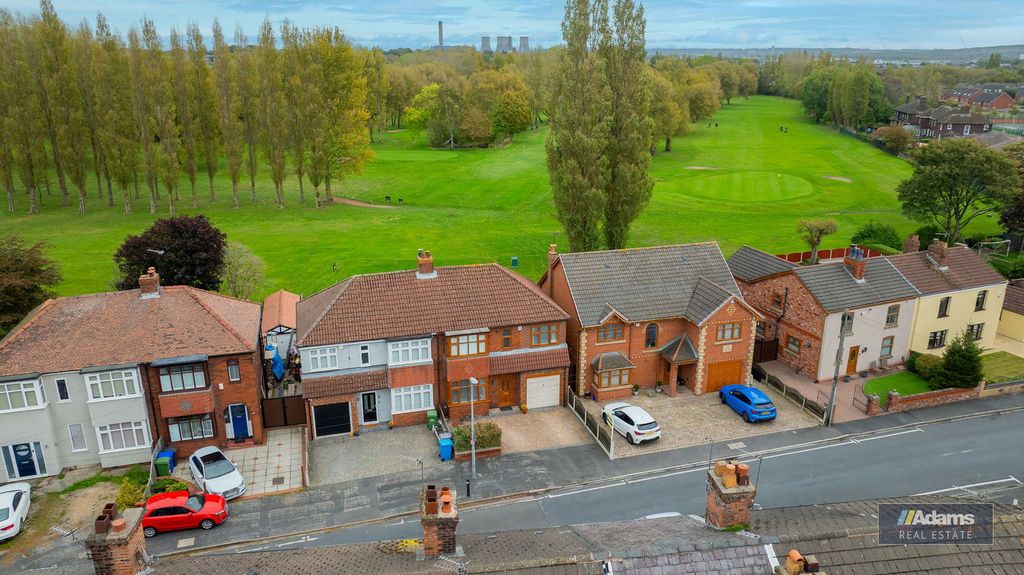 Property photo 2 of 46