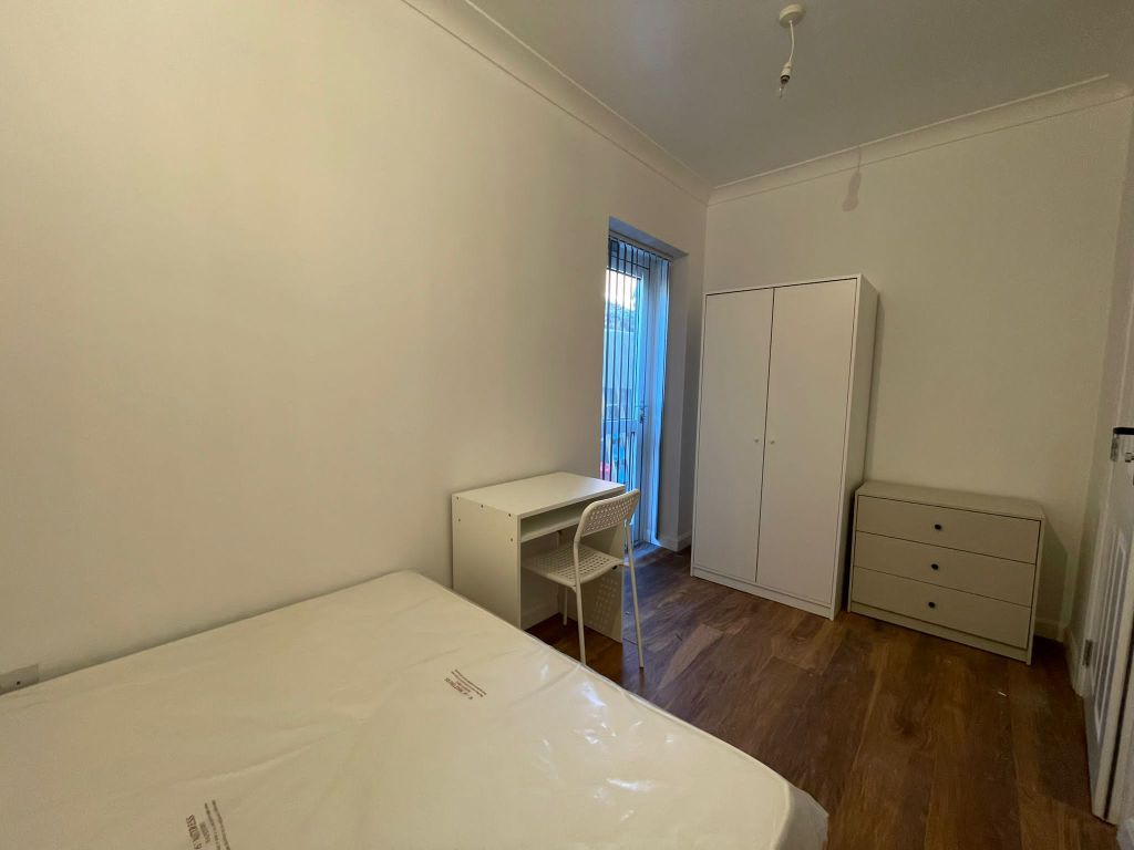 Property photo 2 of 4