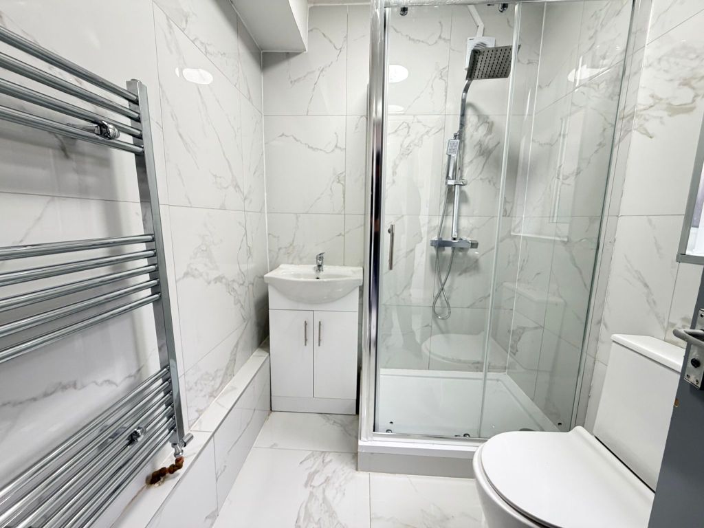 Property photo 2 of 14 Whatsapp Image 2026-03-12 At 11.31.09 (4)