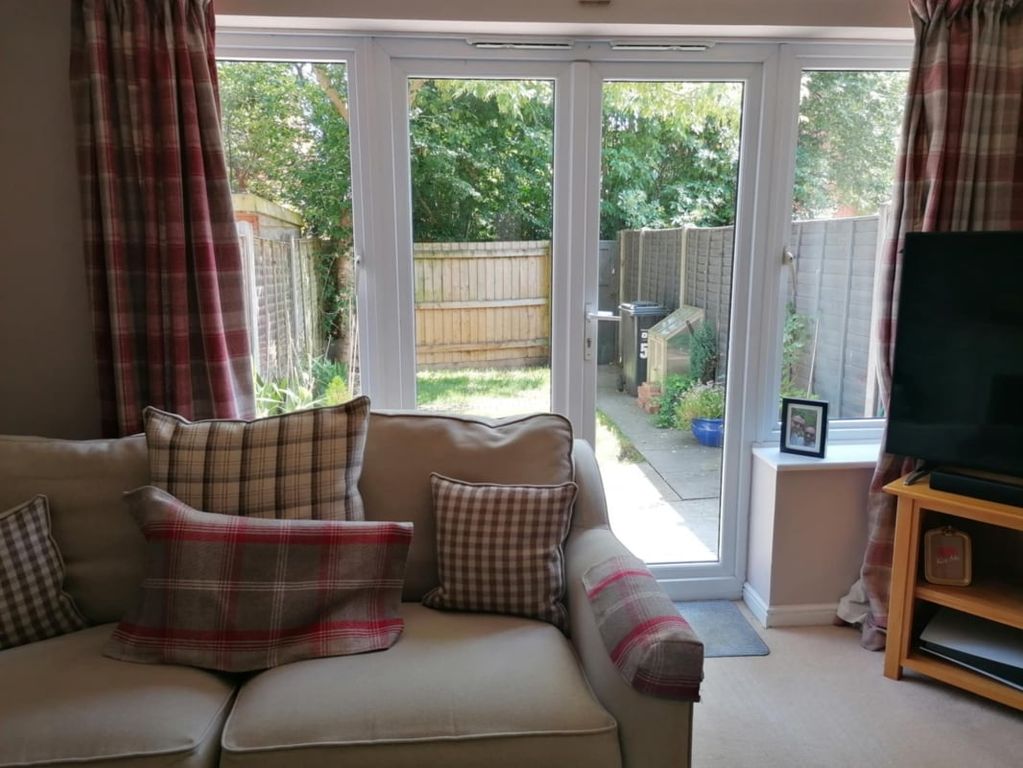 Property photo 3 of 10