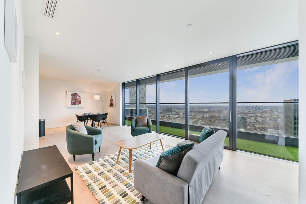 Property photo 1 of 10 Living Area