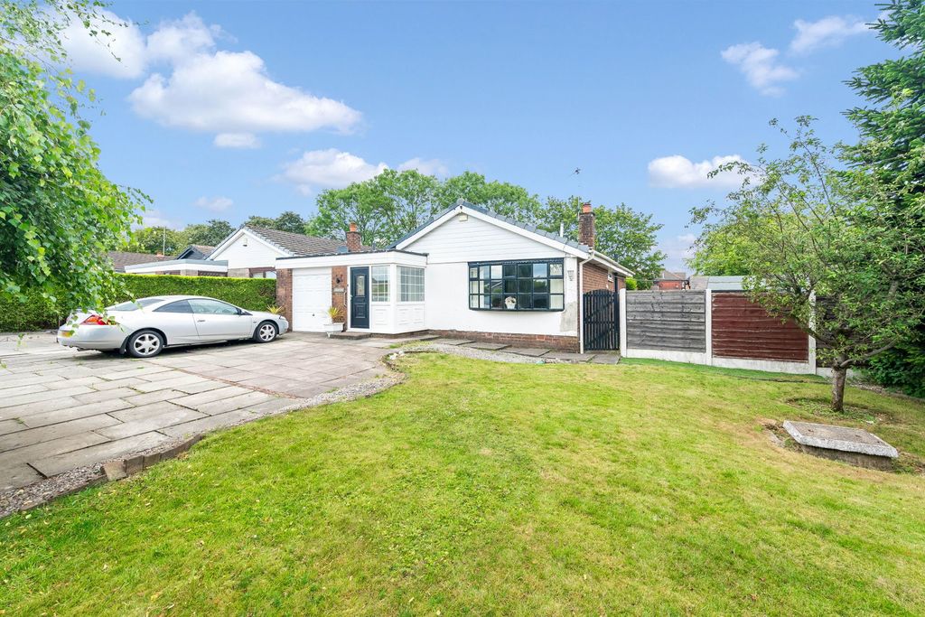 Property photo 1 of 30