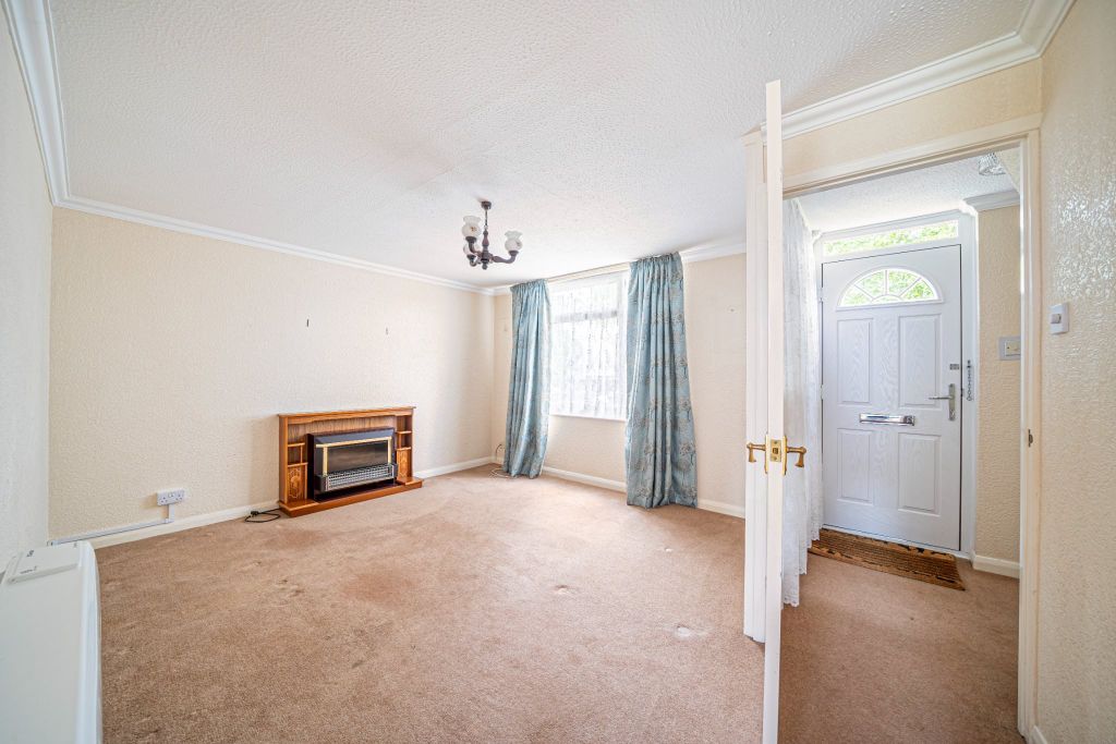 Property photo 2 of 16 699612_1_006