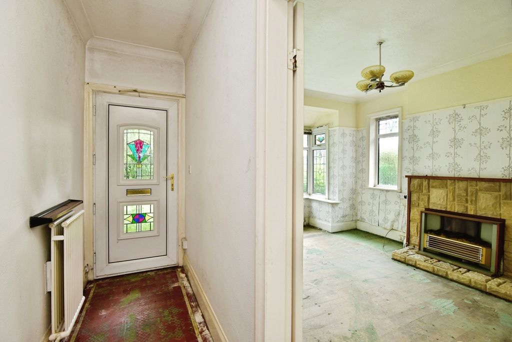 Property photo 3 of 17 Pbox-Img.Jpg