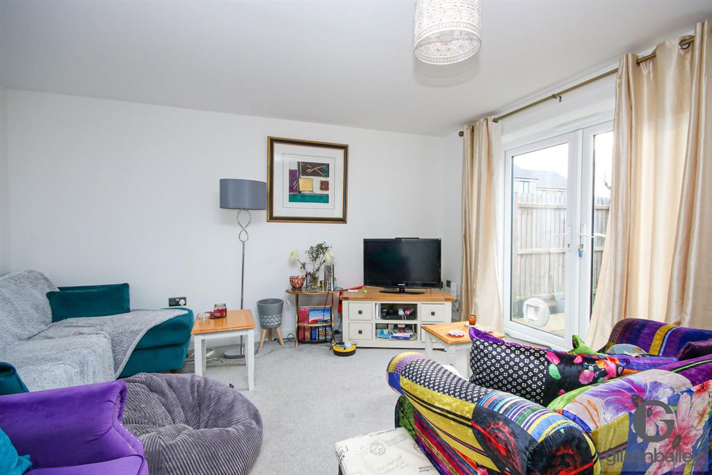 Property photo 2 of 11 Img_0272-2.Jpg