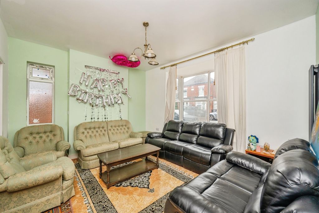 Property photo 3 of 24