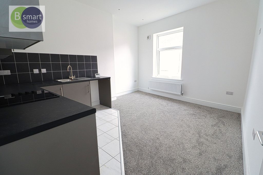 Property photo 2 of 5 Img_3992