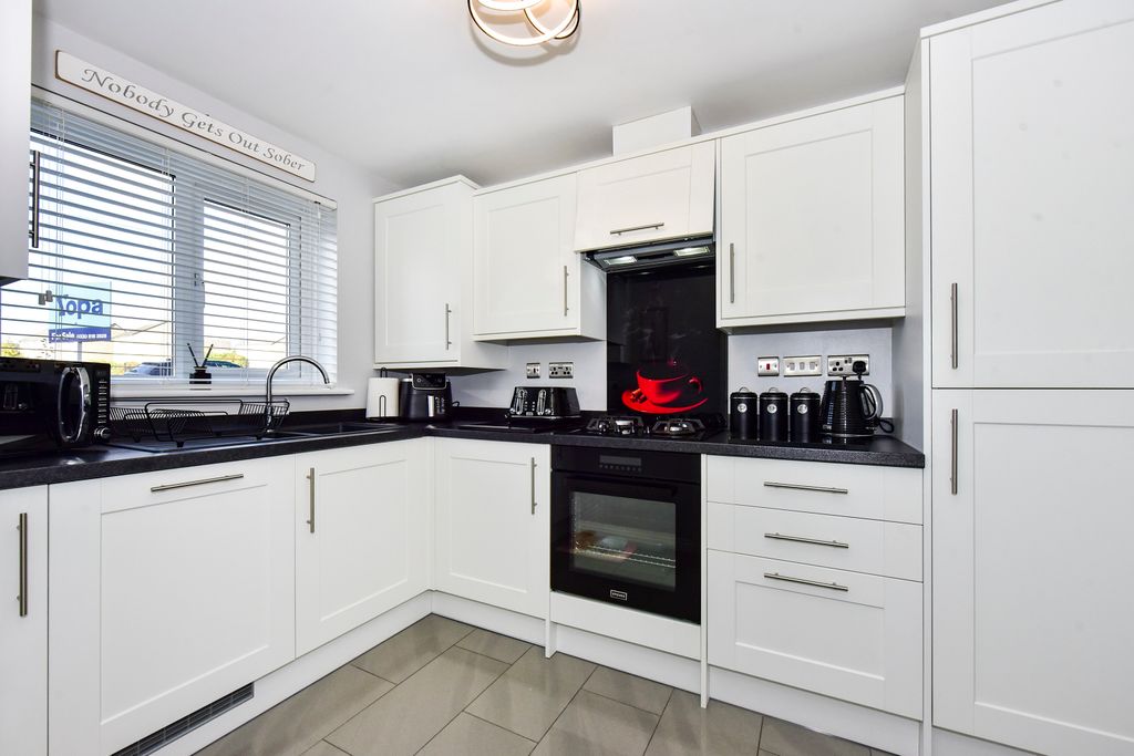 Property photo 2 of 20 2432F1d1B605c7A011Cfac25c16cd7E5Cfbb8529.Jpg