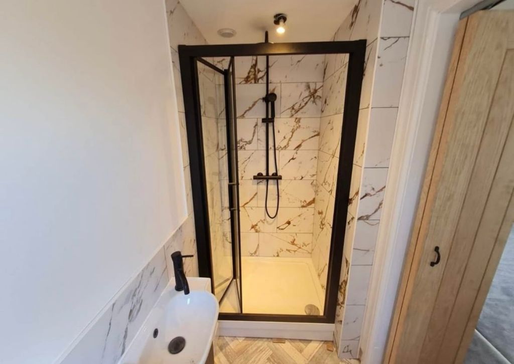 Additional image 7 of 2 bed semi-detached house to rentForde Court, Kidwelly, Carmarthen SA17