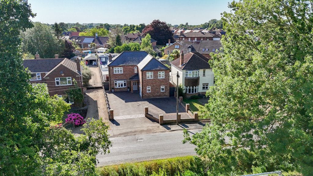Property photo 2 of 53 4290133