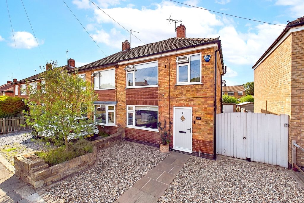 Property photo 1 of 17 Anthea Front