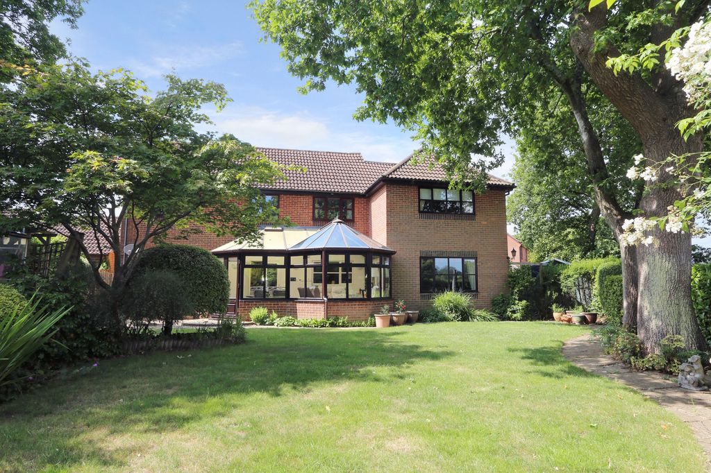 Property photo 2 of 14