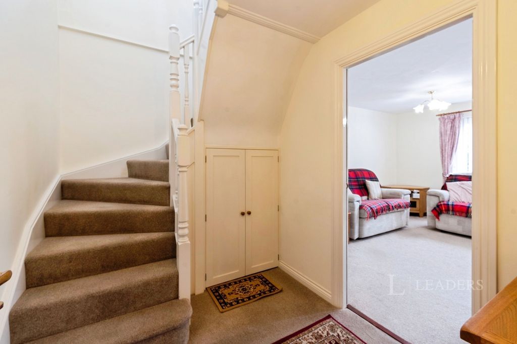 Property photo 2 of 18 Pbox-Img.Jpg