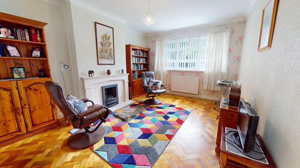 Property photo 2 of 15