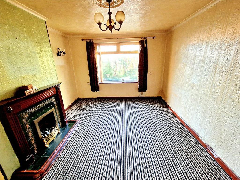 Property photo 3 of 18 Picture No. 32