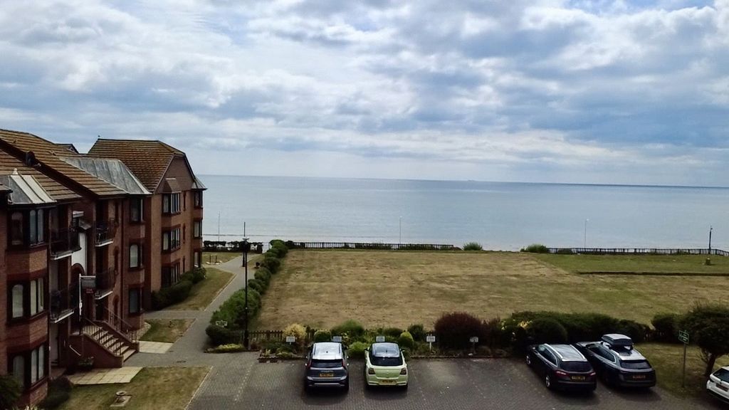 Additional image 17 of 2 bed flat for saleAlexandra Court, Bridlington, East Riding Of Yorkshire YO15