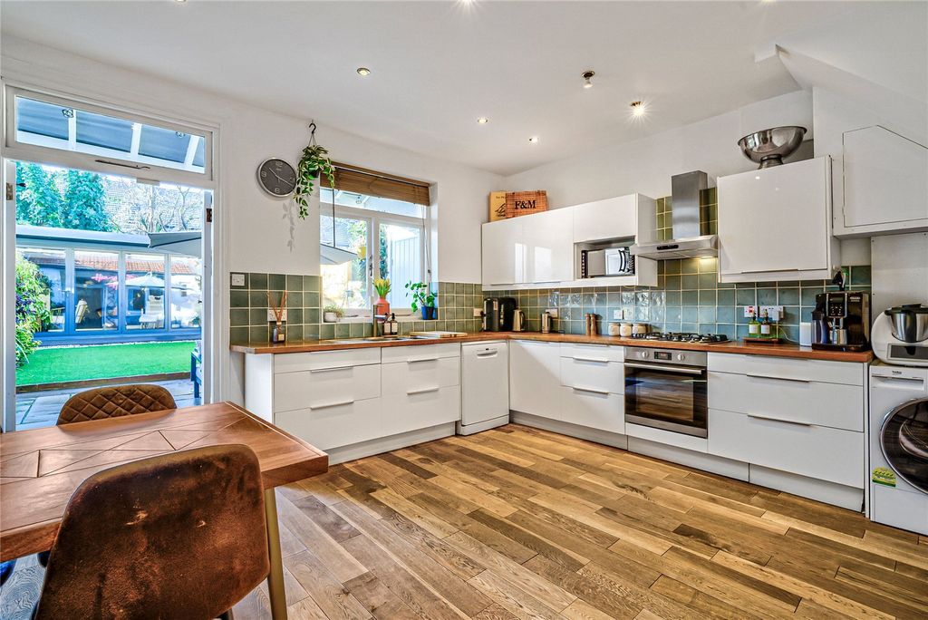 Property photo 2 of 17 Picture No. 17