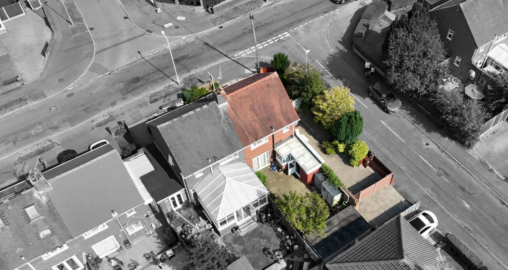 Property photo 3 of 30