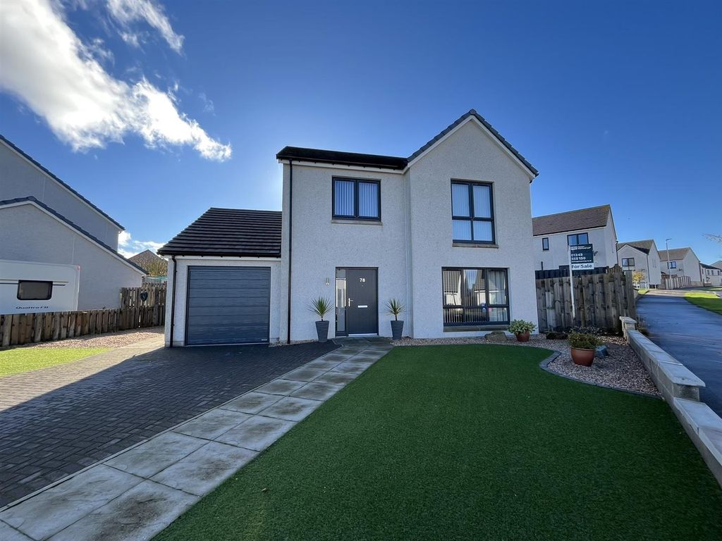 Property photo 1 of 28 78 West Covesea Road Elgin