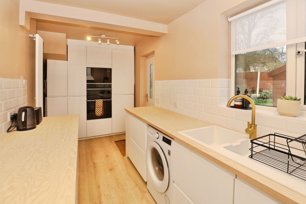 Property photo 3 of 15