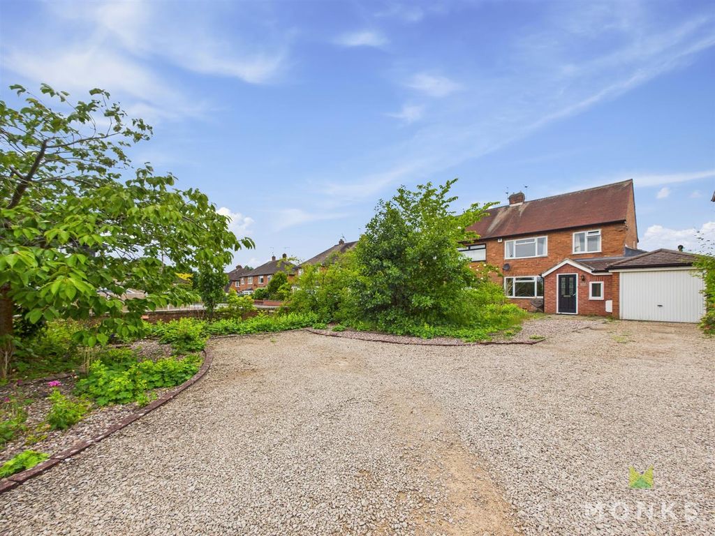 Property photo 1 of 11 Cam01348G0-Pr0688-Still015.Jpg