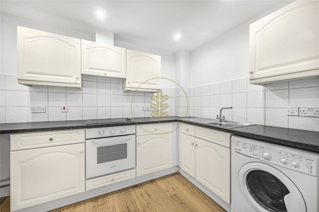 Property photo 2 of 15 Picture No. 15