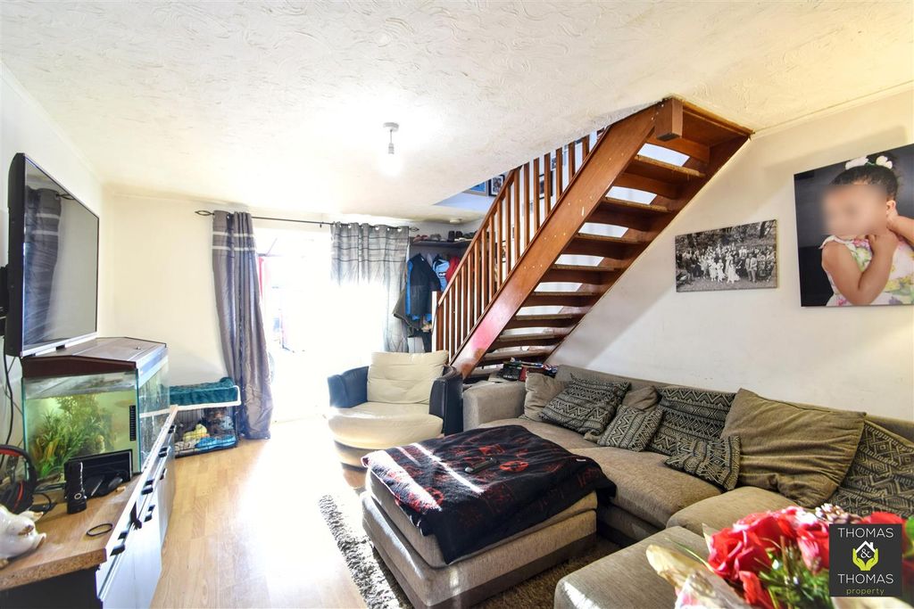 Property photo 3 of 9 Dsc_0152 (1).Jpg