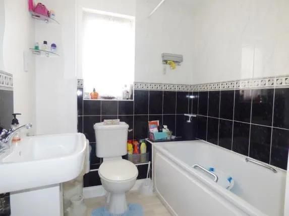 Property photo 2 of 8 Bathroom .Png