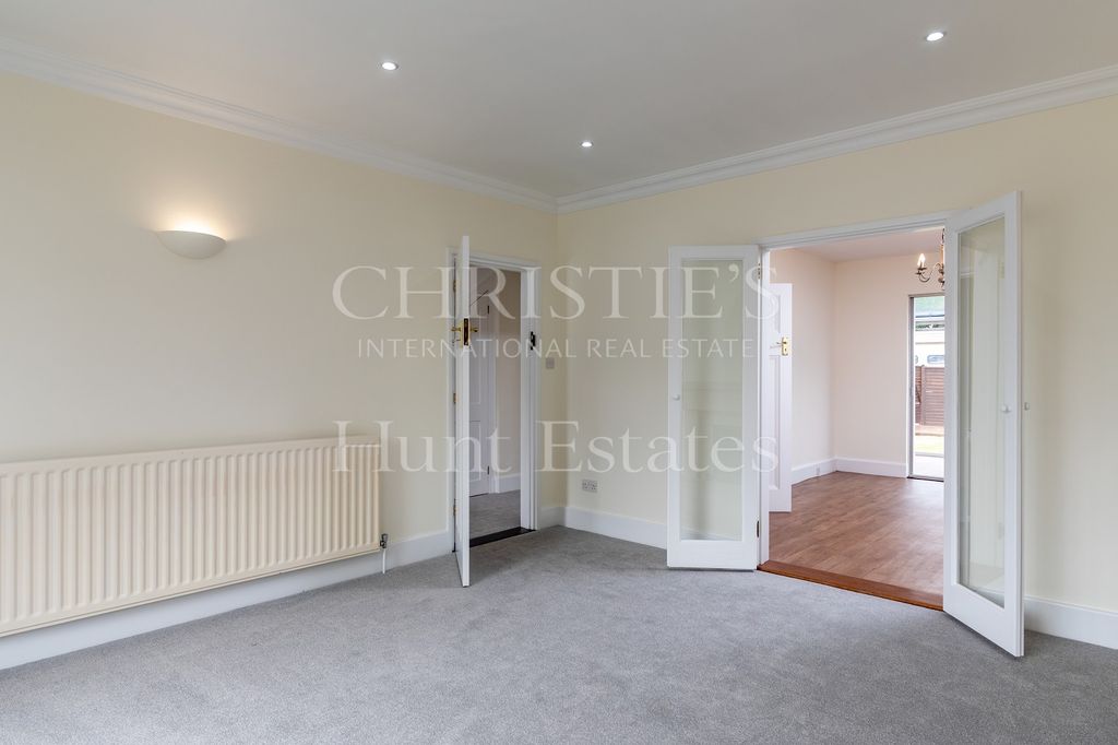 Property photo 3 of 19 Not Specified