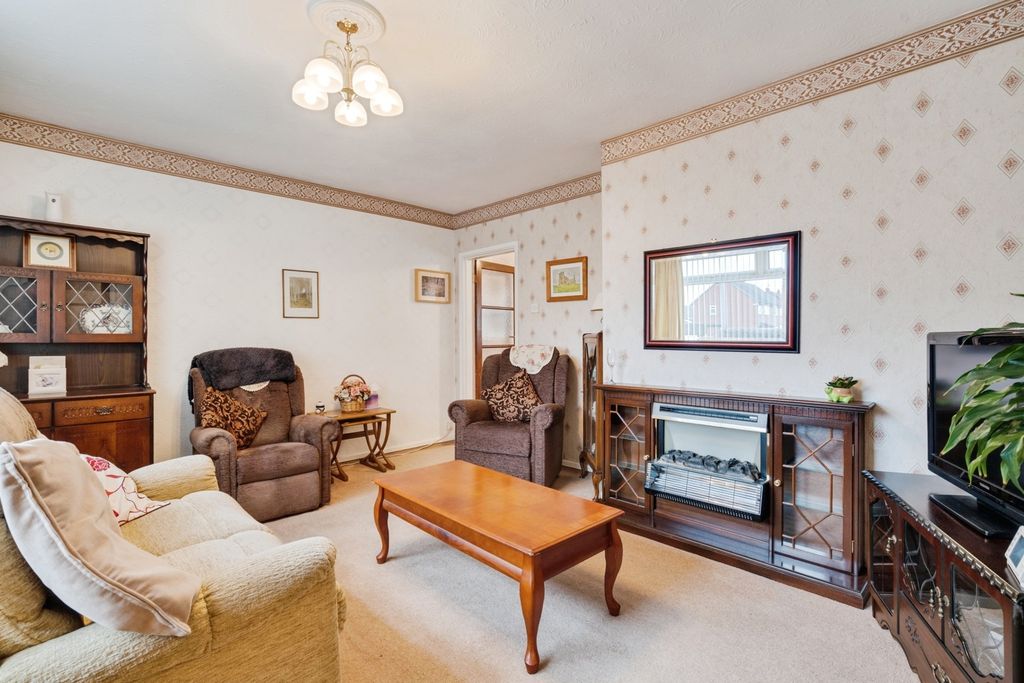 Property photo 3 of 31 Pbox-Img.Jpg