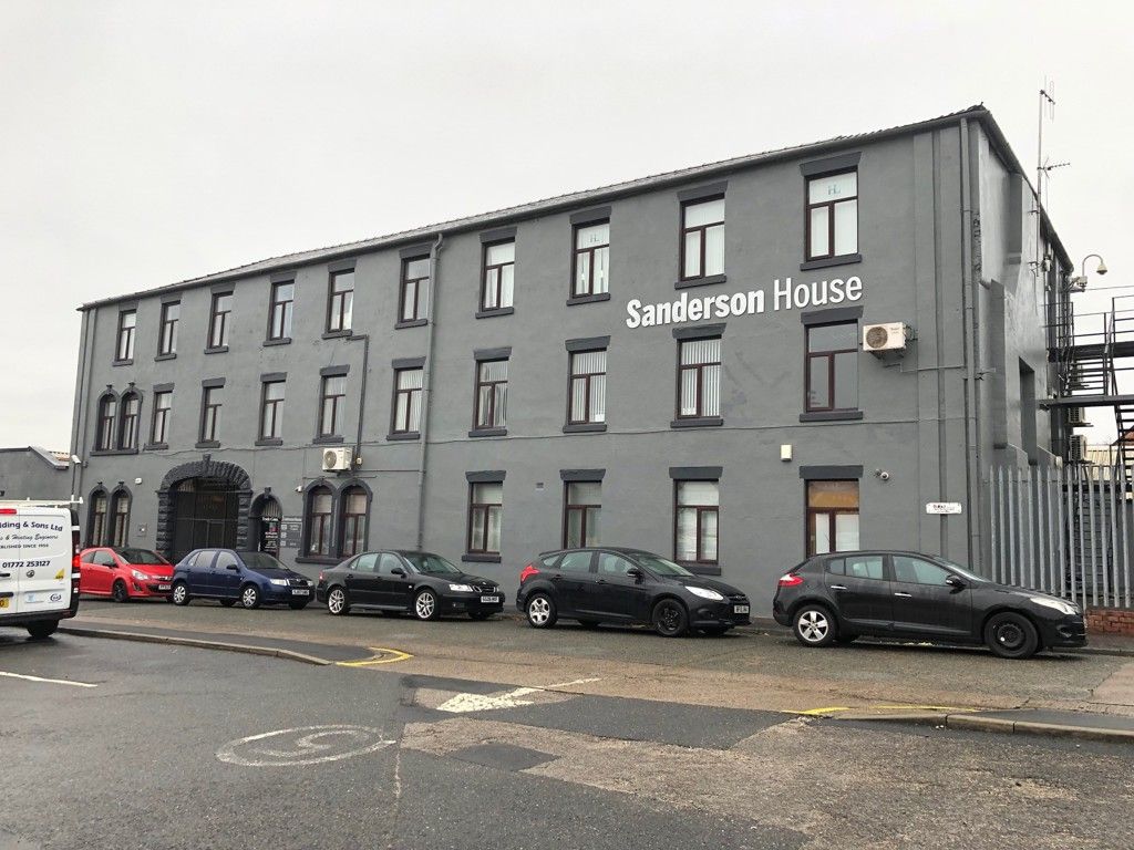 Property photo 1 of 6 1