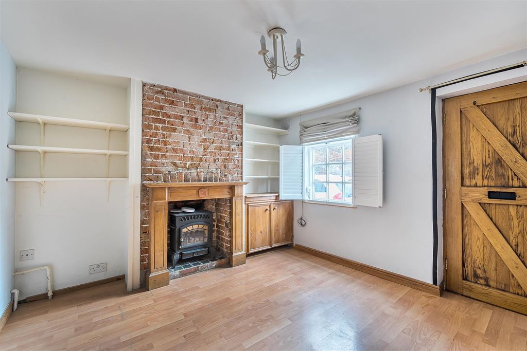 Property photo 2 of 12 1401911-4-696F9c5578892.Jpg