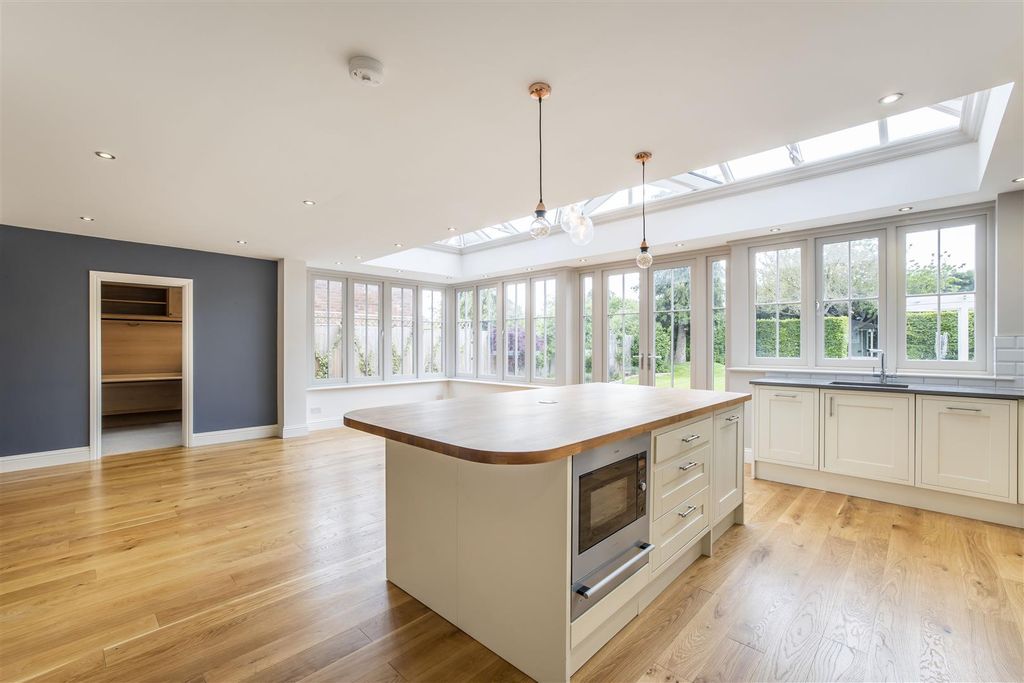 Property photo 3 of 28 Pnk_3902.Jpg