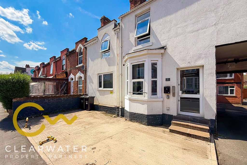 Property photo 1 of 66