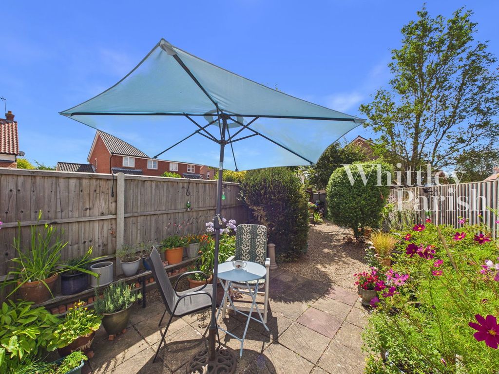 Property photo 2 of 16