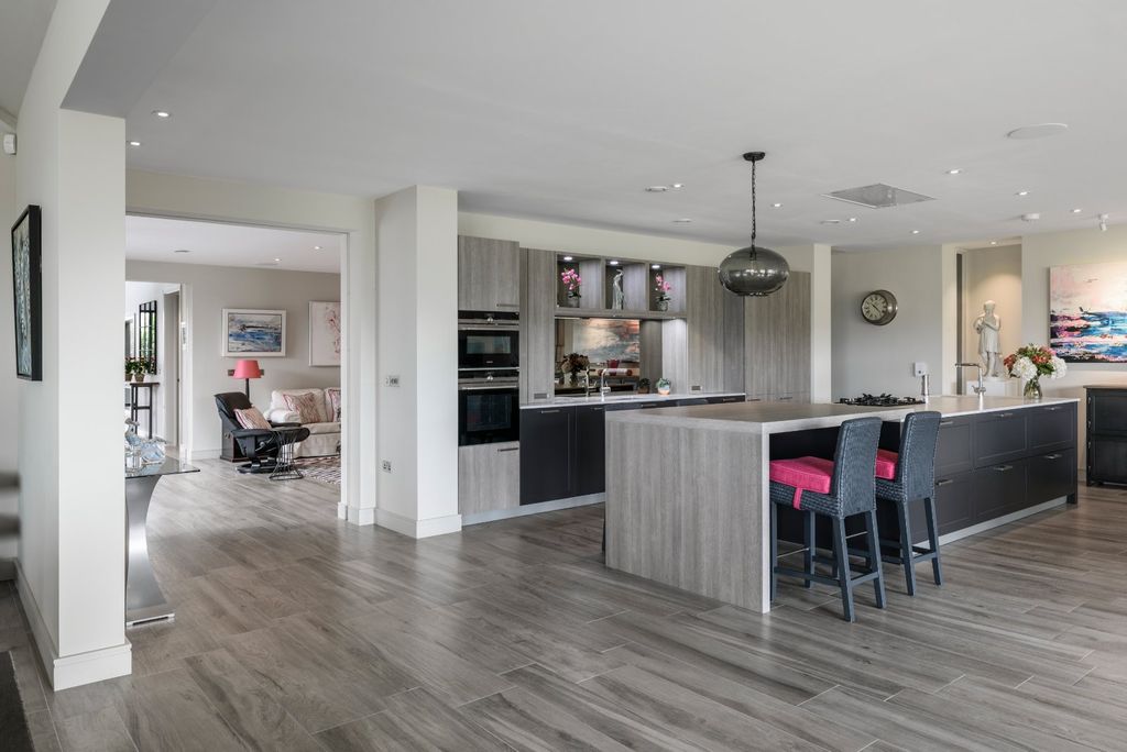 Additional image 8 of 4 bed detached house for saleSmugglers Lane, Bosham, Chichester, West Sussex PO18
