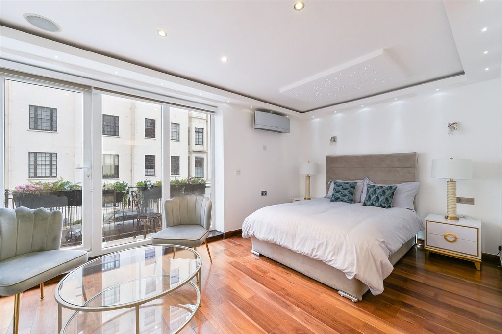 Property photo 2 of 15 Picture No. 19