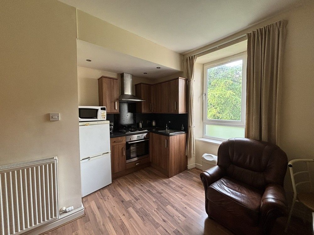 Property photo 2 of 4 7 Ss Flat 6 2