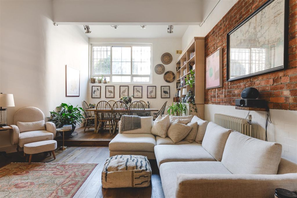 Property photo 1 of 28 Academy Apartments-11.Jpg