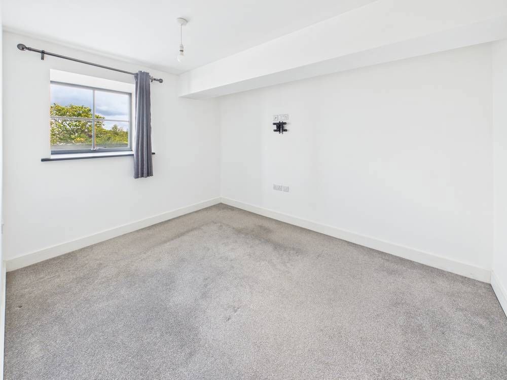 Additional image 12 of 2 bed flat for saleMustoe Road, Frenchay, Bristol BS16