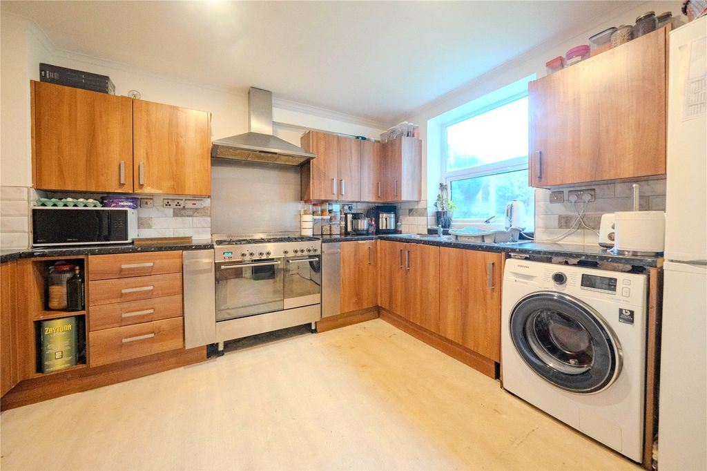 Property photo 2 of 14 Picture No. 14