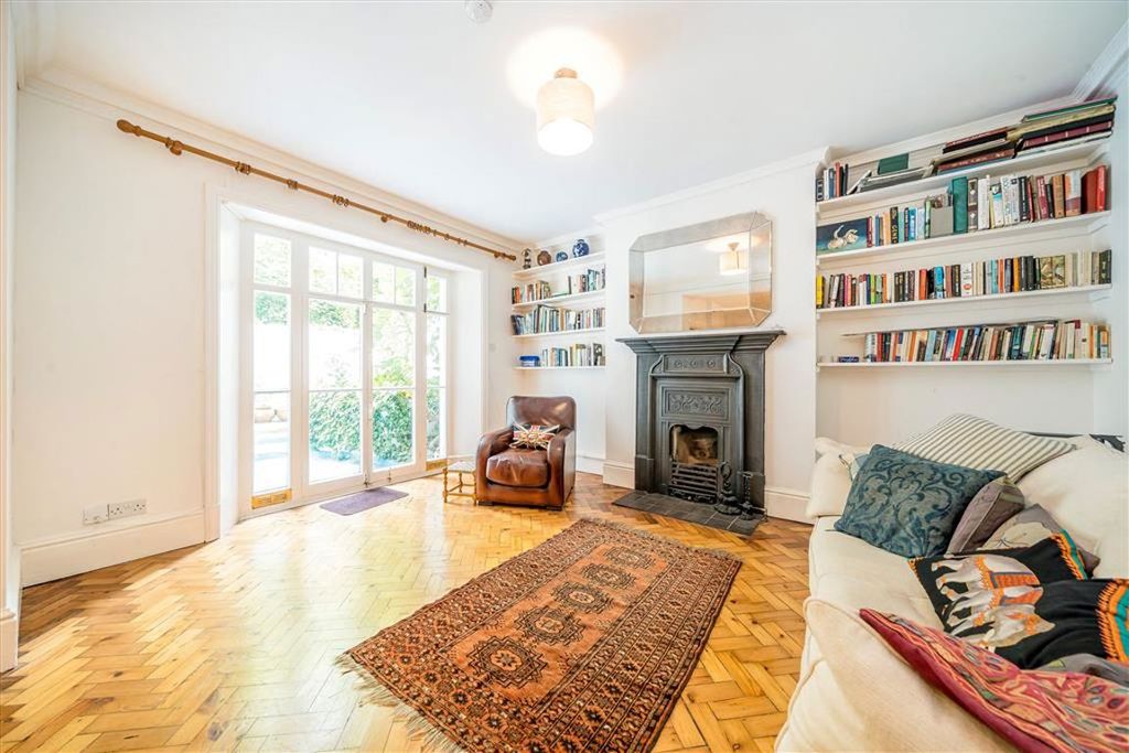 Property photo 2 of 7