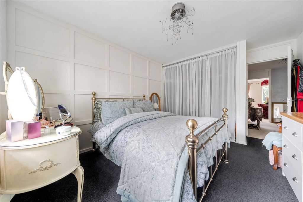 Property photo 2 of 21 Picture No. 03