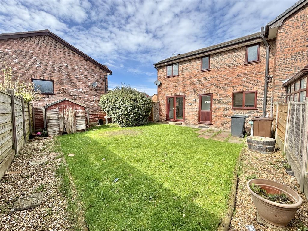 Property photo 2 of 17 Rear Garden