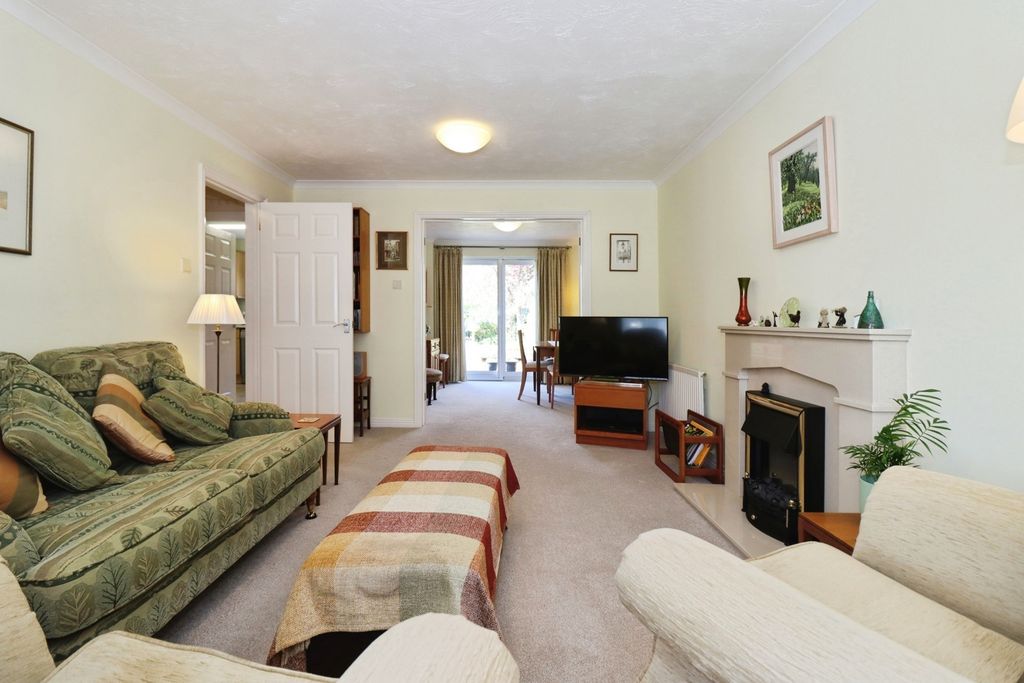 Property photo 2 of 18 Pbox-Img.Jpg