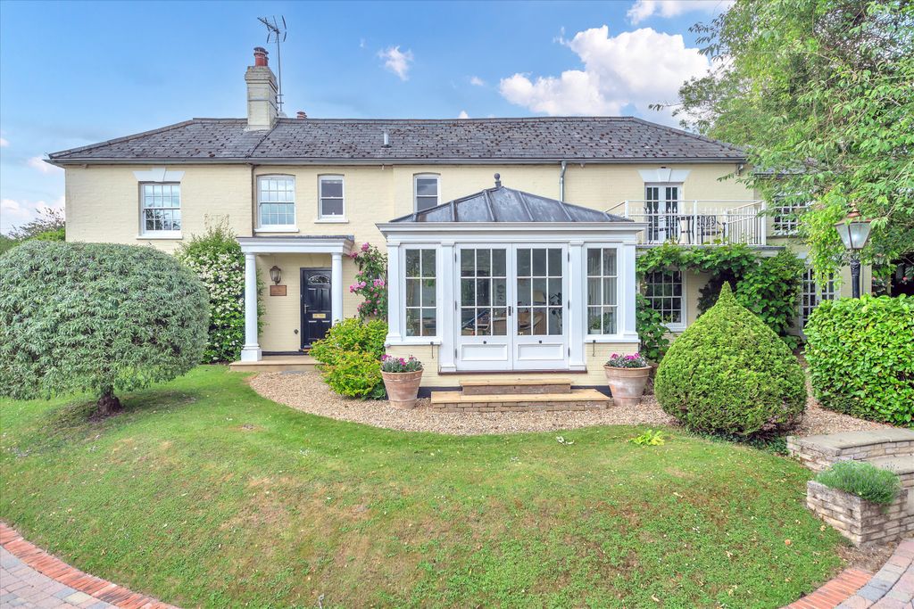 Property photo 1 of 18 Image