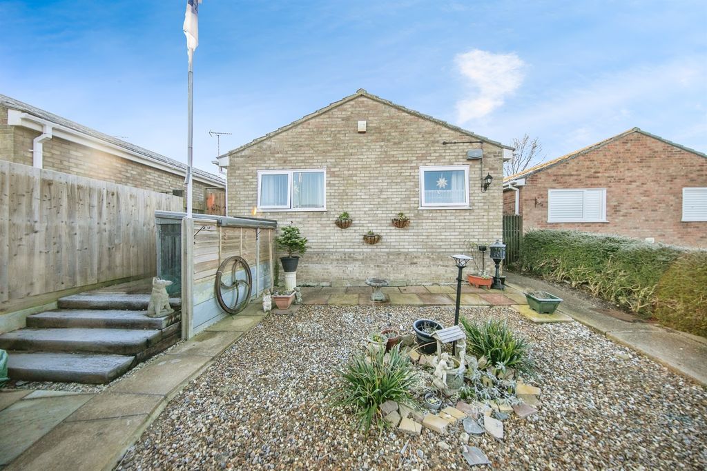 Property photo 1 of 14