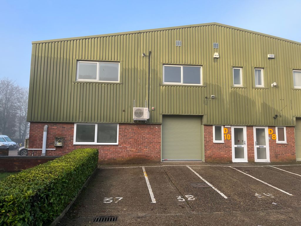 Property photo 1 of 2